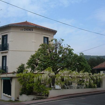 Les Chenes Chambres D'Hote Châtel-Guyon Εξωτερικό φωτογραφία