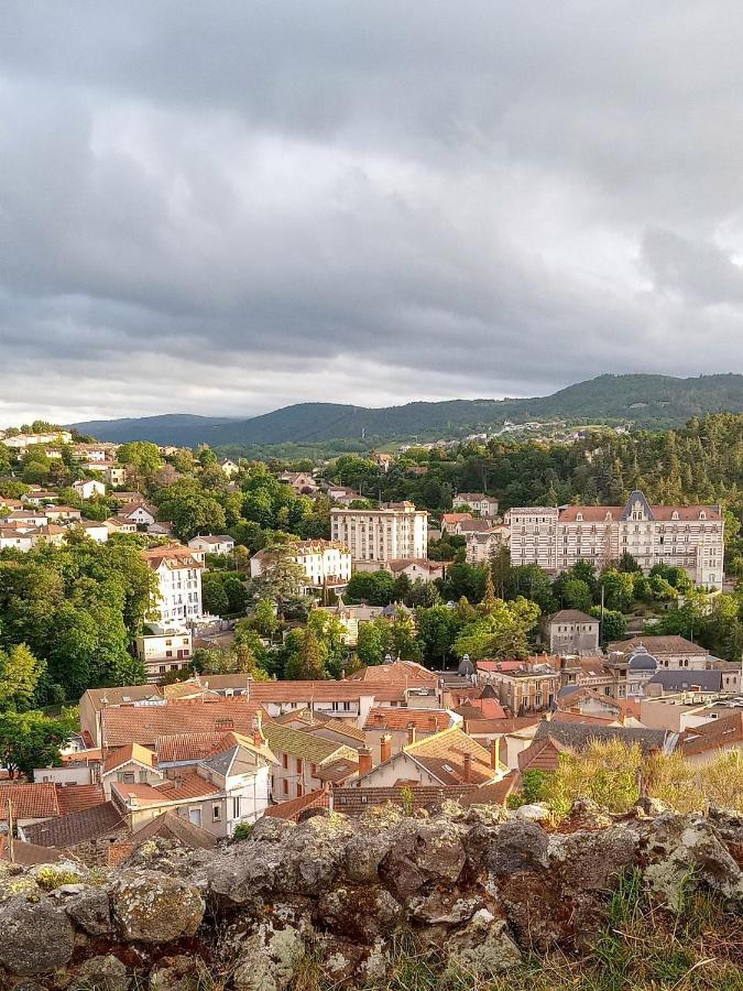 Les Chenes Chambres D'Hote Châtel-Guyon Εξωτερικό φωτογραφία