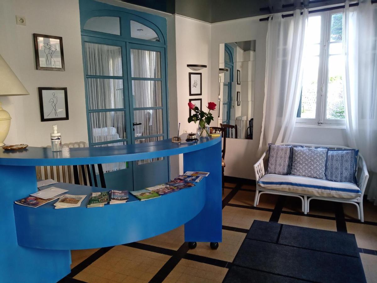 Les Chenes Chambres D'Hote Châtel-Guyon Εξωτερικό φωτογραφία